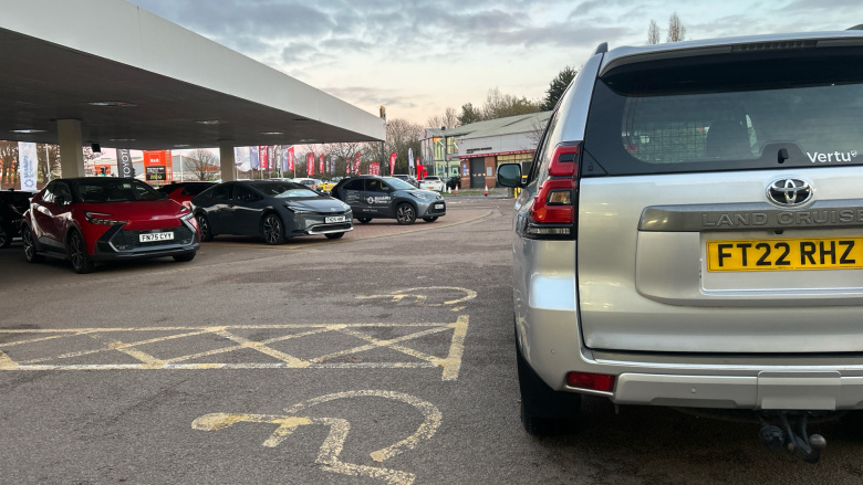 Toyota Land Cruiser Lwb Diesel 2.8D 204 Active Commercial Auto